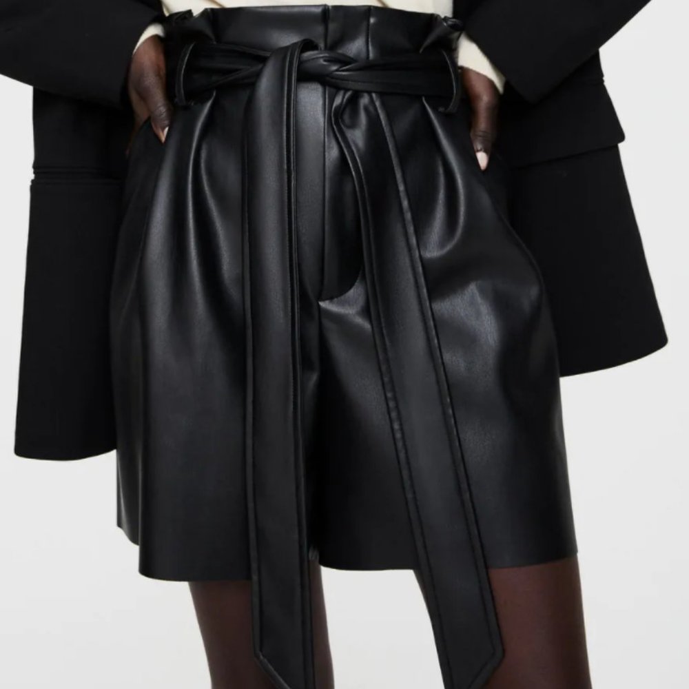 NWT Zara Black Faux Leather Paperbag Shorts